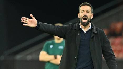 Van Nistelrooy war bereits als Spieler bei der PSV aktiv