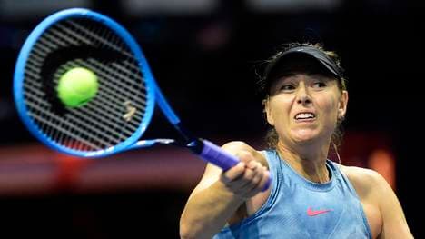 Maria Scharapowa greift beim Rasenturnier in Mallorca wieder zum Schläger