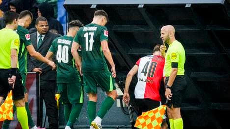 Das Testspiel zwischen dem VfL Wolfsburg und Feyenoord Rotterdam wurde abgebrochen
