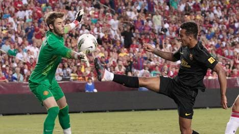 David De (l.) wollte Thiago 2013 vom FC Barcelona zu Manchester United locken