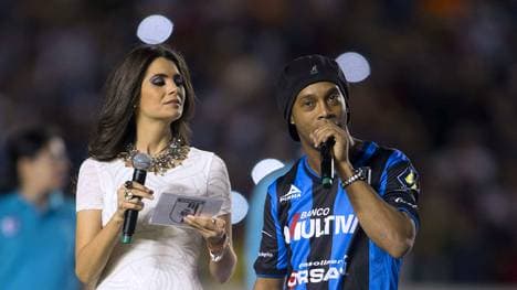 FBL-MEXICO-QUERETARO-PUEBLA-RONALDINHO