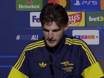 Declan Rice ringt nach dem verlorenen Champions-League-Finale um die richtigen Worte. Dennoch überwiegt beim Engländer Stolz über die Leistung seines FC Arsenal. 
