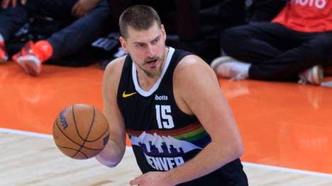 Nikola Jokic spielt für die Denver Nuggets