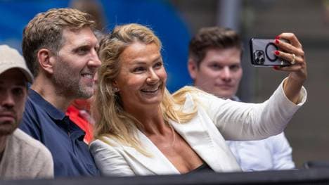 Franziska van Almsick mit Dirk Nowitzki