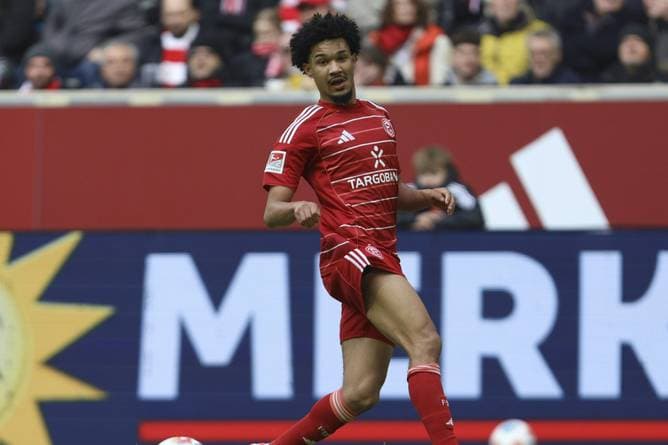 Fortuna-Star erleidet Kreuzbandriss