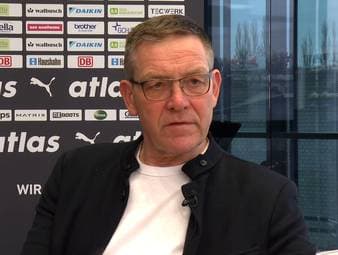 Bundestrainer Alfred Gislason schwärmt vom Auftritt der deutschen Handballerinnen bei der Heim-WM. Zudem erklärt er, was sich die Männer-Nationalmannschaft von den DHB-Frauen abschauen kann.