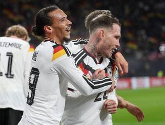 Leroy Sané hat beim deutschen Gala-Auftritt gegen die Slowakei eine herausragende Leistung gezeigt und großen Anteil an der direkten WM-Qualifikation des DFB-Teams.