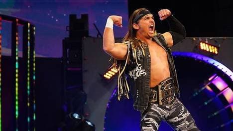 Nick Jackson ist amtierender Tag Team Champion bei AEW