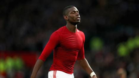 Manchester United v Burnley - Premier League