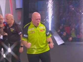 Michael van Gerwen verpasst Dimitri van den Bergh einen White Wash im Halbfinale der Darts-WM. Der Niederländer gewinnt 6:0 und spielt morgen im Finale gegen Michael Smith.