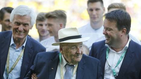 Ehrenpräsident Egidius Braun ist inzwischen 96 Jahre alt