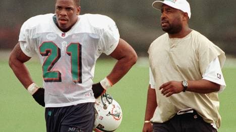 Lawrence Phillips im Trikot der Miami Dolphins
