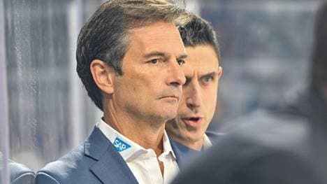 Bis 2027 bei den Adlern: Dallas Eakins