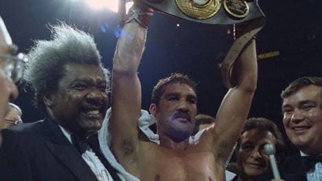 Gerrie Coetzee (mit Promoter Don King) wurde 1983 sensationell Weltmeister