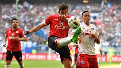 Hamburger SV v 1. FSV Mainz 05 - Bundesliga