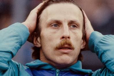 Mit seinem Tod wurde das Fußball-Land ärmer