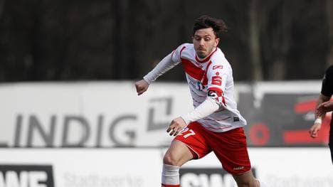 Carsten Kammlott bleibt Erfurt treu