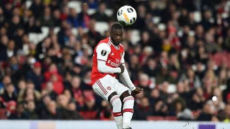 Der FC Arsenal siegt durch zwei Freistoß-Tore von Nicolas Pépé