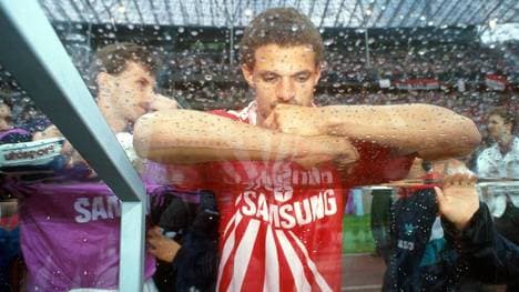 Köln Maurice Banach nach dem verlorenen DFB-Pokalfinale 1991 gegen Werder Bremen 