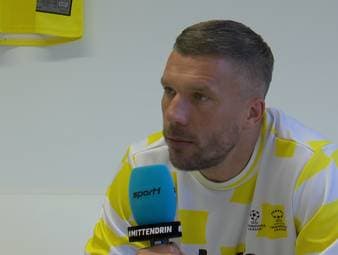 In diesen Tagen hat die Deutsche Nationalmannschaft in Vorbereitung auf die WM 2026 ihr Quartier in Herzogenaurach bezogen. Im Exklusiv-Interview mit Sport1 gibt Lukas Podolski bewährte Weltmeister-Tipps. 