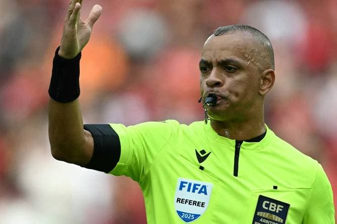 Brasilianer leitet WM-Eröffnungsspiel