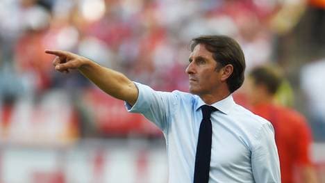 Bruno Labbadia gibt beim Hamburger SV die Richtung vor.