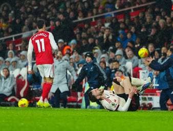 Liverpool-Star fällt lange aus