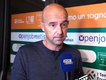 Roger Federer wird vorerst kein Comeback geben können, selbst Wimbledon kommenden Sommer ist fraglich. Dass der Superstar aber zurückkehrt, davon geht Trainer Ivan Ljubicic aus.