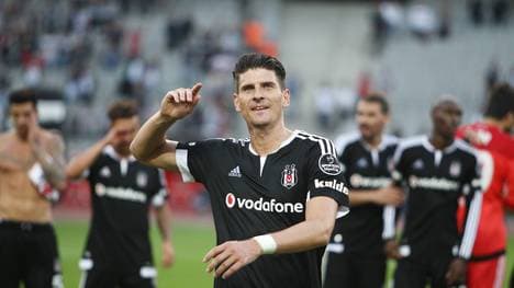 Mario Gomez jubelt