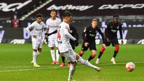 Patrik Schick verwandelt den 5.000. Elfmeter der Bundesliga-Geschichte