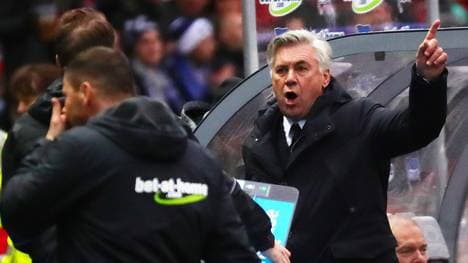 Carlo Ancelotti gab seine obszöne Geste nach dem Spiel zu
