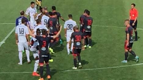 Rudelbildung bei Ingolstadt gegen Celta Vigo