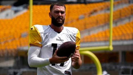 Skylar Thompson wurde überfallen