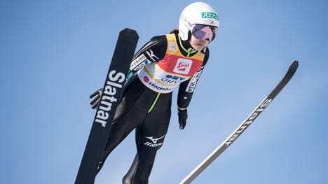SKI-JUMPING-WORLD-AUT-WOMEN