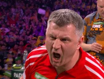 Krzysztof Ratajski und Wesley Plaisier liefern sich ein spannendes und emotionales Match kurz nach Weihnachten. 