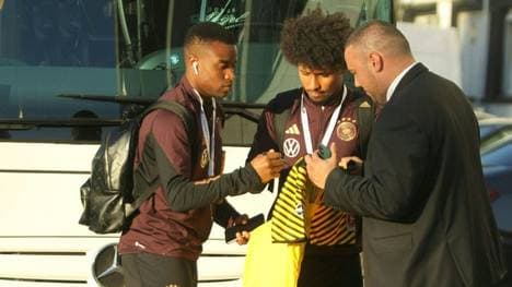 BVB-Duo bei der U21: Moukoko (r.) und Adeyemi