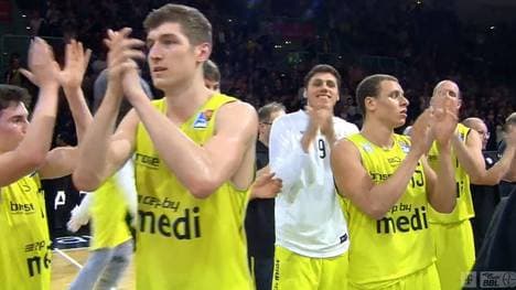 Medi Bayreuth feiert den Einzug in die nächste Runde