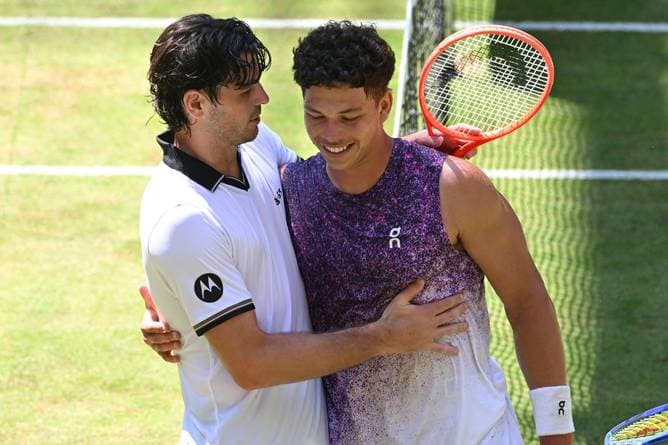 Shelton scheitert nach Tiebreak-Krimi