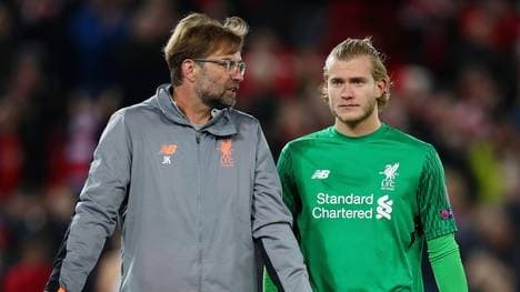 Loris Karius (r.) ist nicht mehr die Nummer eins beim FC Liverpool und bei Jürgen Klopp