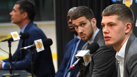 Moritz Wagner (r.) fällt bei den Los Angeles Lakers verletzt aus