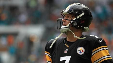 Pittsburgh Steelers v Miami Dolphins