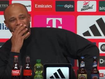 Bier nach der ersten Saisonniederlage? Ein Missverständnis zwischen Vincent Kompany und SPORT1-Chefreporter Stefan Kumberger sorgt für einen Lacher auf der Pressekonferenz des FC Bayern. Am besten lachen kann aber wohl Augsburg um Trainer Manuel Baum.