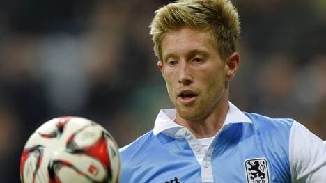 Sebastian Hertner vom TSV 1860 München im Einsatz