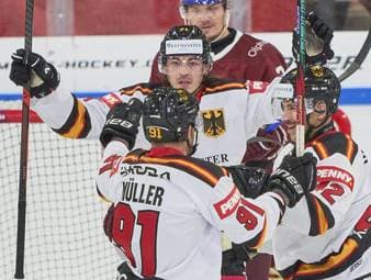 DEB-Männer laufen für Olympia warm