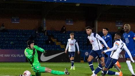 Petr Cech lieferte sich ein unglückliches Comeback beim FC Chelsea