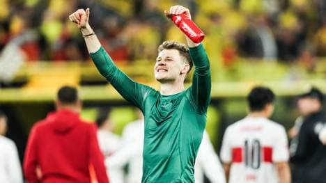 Alexander Nübel unterschreibt einen neuen Vertrag