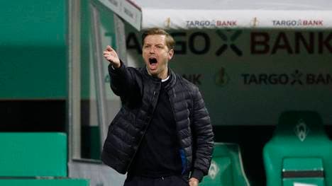 Florian Kohfelt bleibt Trainer von Werder Bremen
