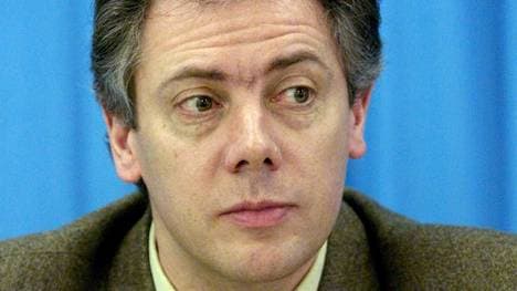 Gilles Beyer wegen sexueller Übergriffe angeklagt