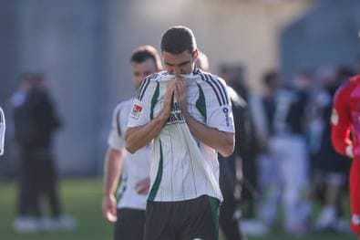 Nach fünf Minuten liegt Schalke schon komplett am Boden