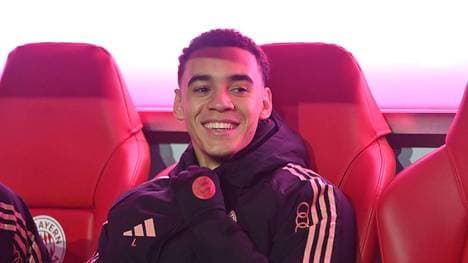 Jamal Musiala beginnt in Rotterdam